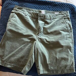 GAP Olive Women's Flat Front Shorts